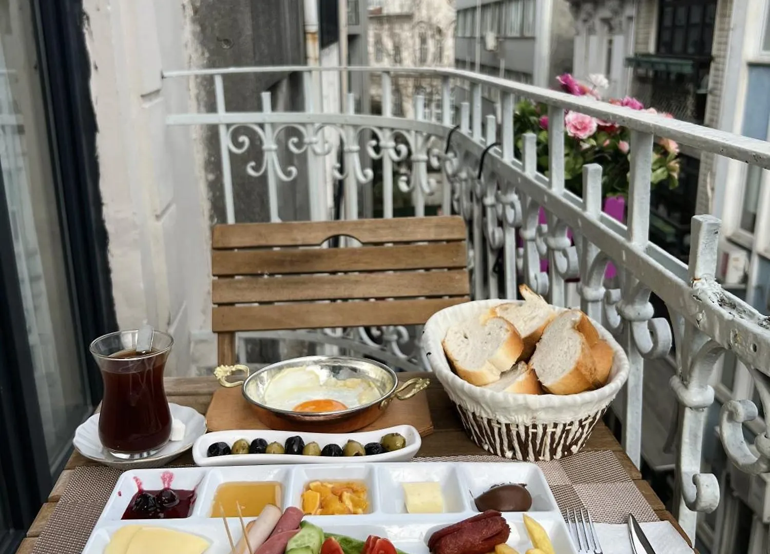 Golden Door Hotel Istanbul 0*,